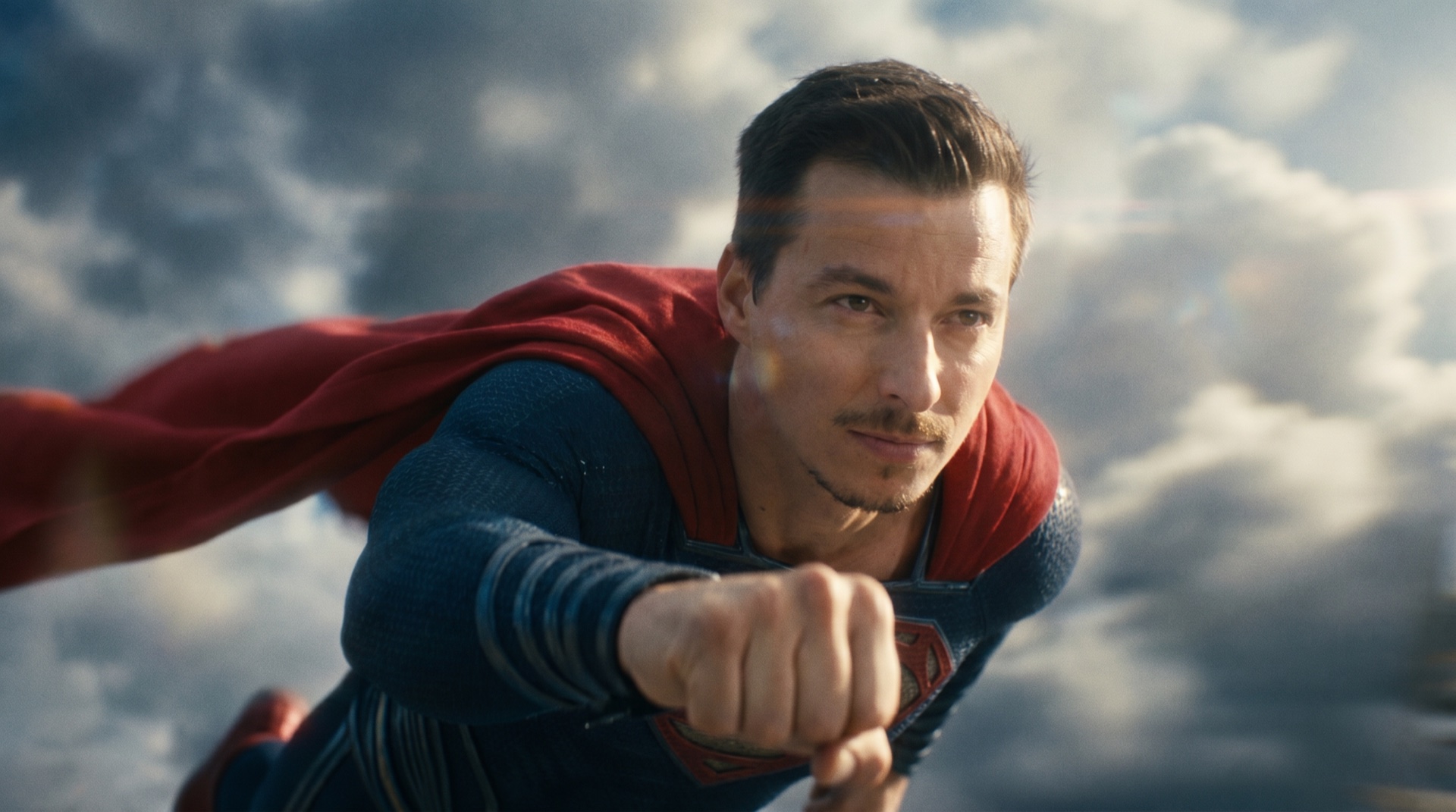 Christian als fliegender Superheld